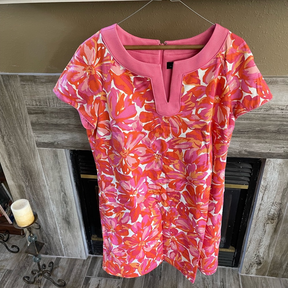 Tahari nice spring dress🩵